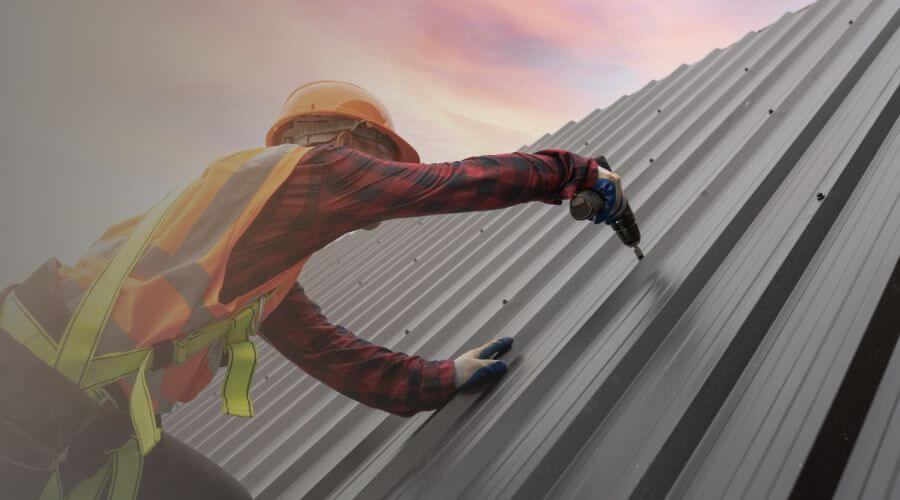 Professional gutter cleaning in Ashdown, AR